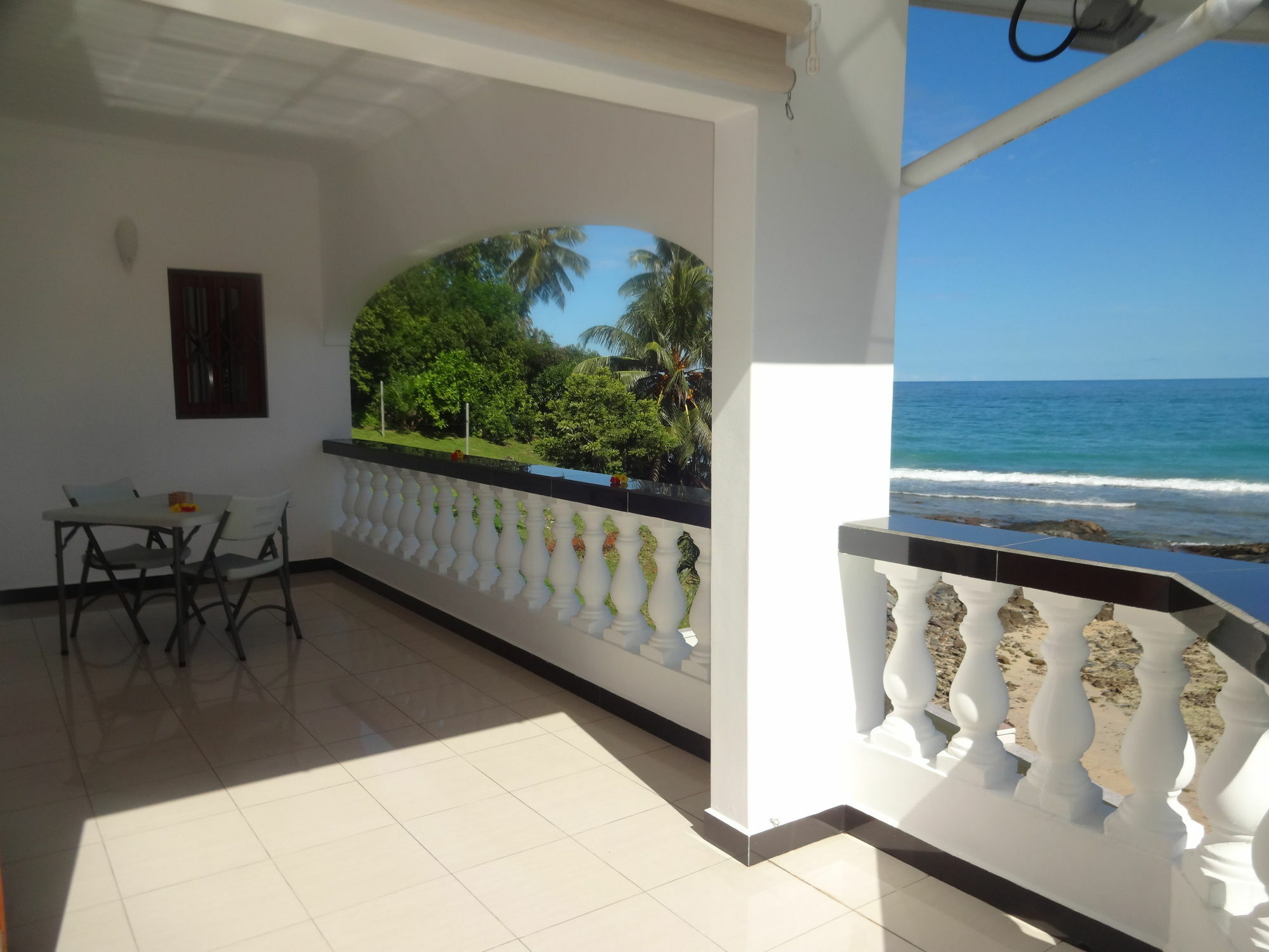 The Drake Seaside Apartment Beau Vallon Kültér fotó
