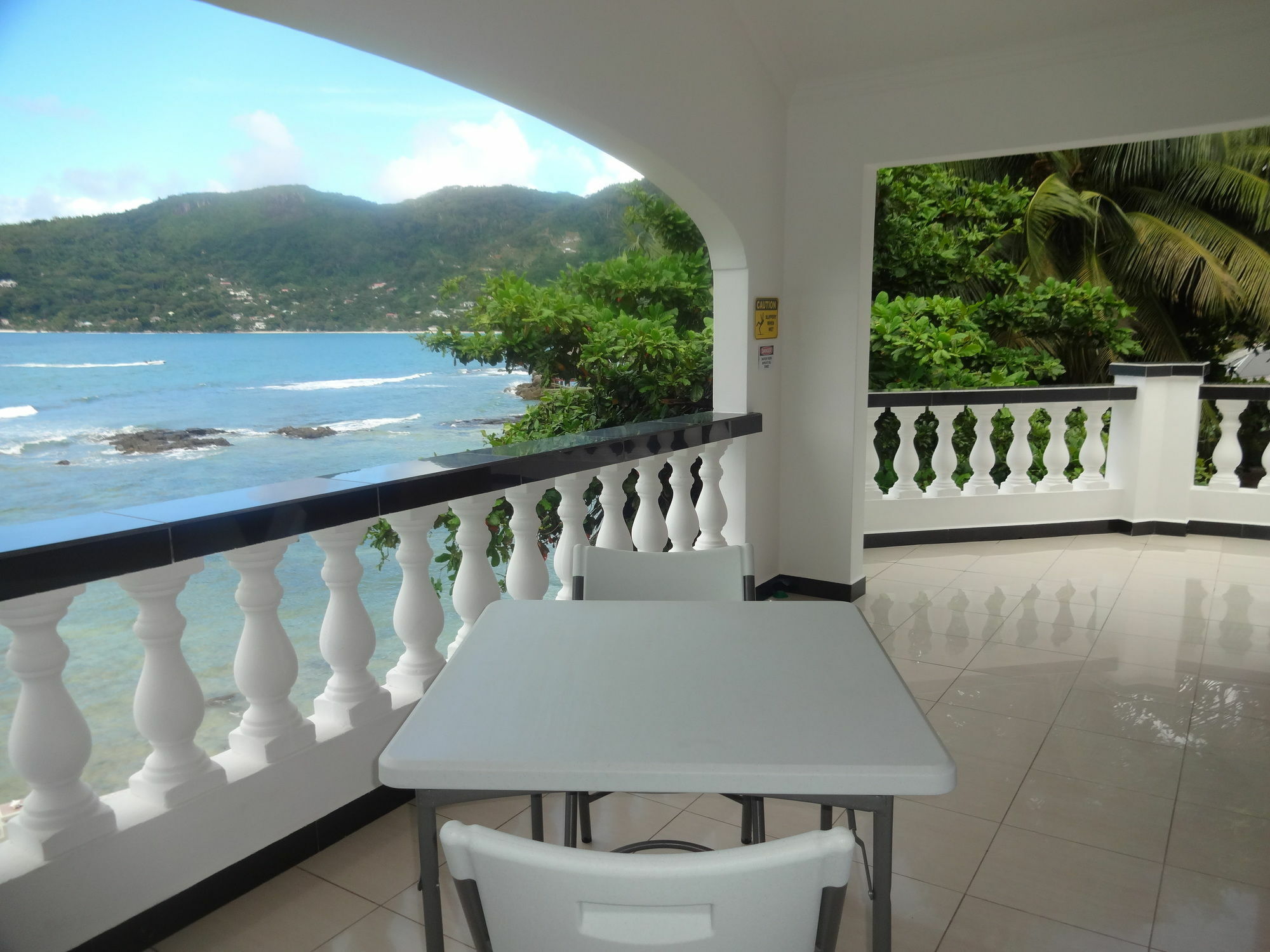 The Drake Seaside Apartment Beau Vallon Kültér fotó